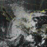 Willa evoluciona a huracán categoría 2 frente a las costas de México huracan willa