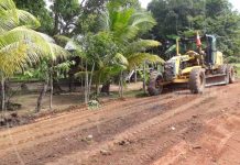 Alcaldía municipal de Bilwi brinda mantenimiento a calles en mal estado nicaragua