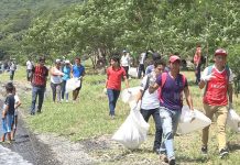 Realizan jornada de limpieza en la Laguna de Apoyo nicaragua