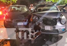 Colisión deja un lesionado y cuantiosos daños materiales en Ctra. a Masaya nicaragua, managua, accidente de transito, lesionado,