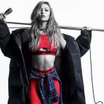 Gigi Hadid contagia de rock al espíritu clásico de Tommy Hilfiger