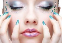 El origen del uso de uñas largas y pintadas