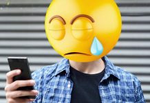 Un emoji podría costarle millones a WhatsApp