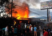 Colilla de cigarro pudo originar incendio en cuartería de Honduras