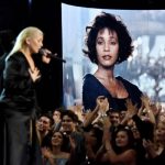 Christina Aguilera conmueve con homenaje a Whitney Houston en los AMAs 2017