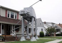 Causa sensación el enorme adorno de «Star Wars» para Halloween