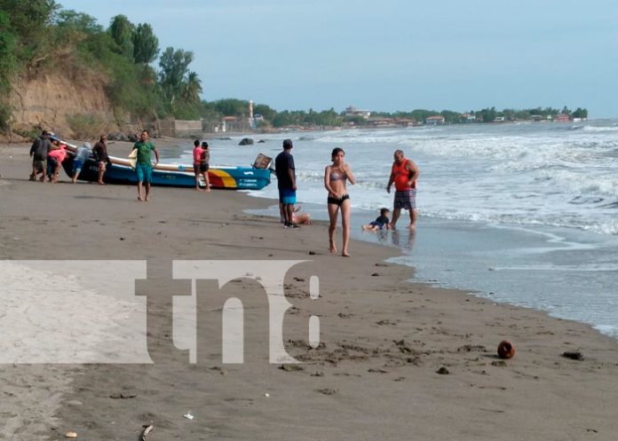 2 nicaragua, masachapa, jovenes, surfistas,
