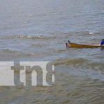 Ometepe: Hombre es rescatado después de naufragar en su pequeño bote nicaragua, isla de ometepe, hombre rescatado, lago cocibolca,
