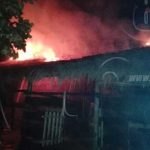 Incendio consume una caballeriza en residencial capitalino