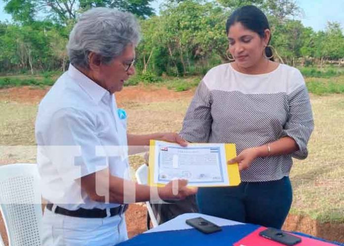 nicaragua, granada, progra bismarck martinez, dia de las madres,