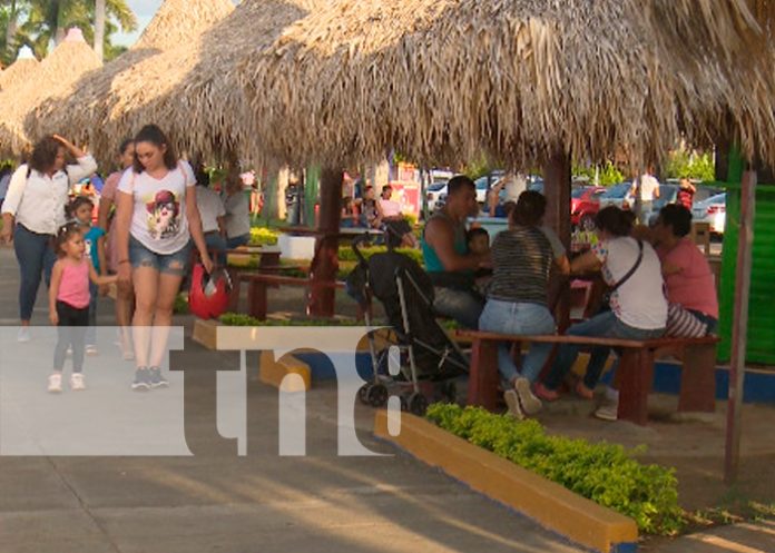 nicaragua, managua, familias, puerto salvador allende,