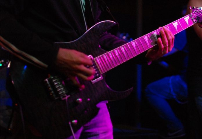 58268cfd37a43b4fc232b288e928a516