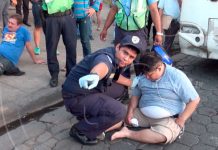 Bien garroteados y presos por agredir a una dama