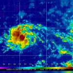 Depresión tropical cerca de Antillas Menores amenaza en convertirse en tormenta