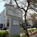 Mueren otras 2 personas de asilo dañado por Irma en Florida