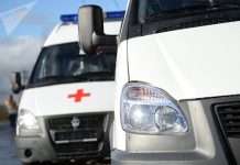 Mueren 10 personas al colisionar microbús con camión en Rusia
