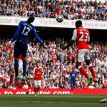 El Arsenal arrebata al United las opciones por la Champions