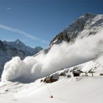 Mueren 5 personas por avalancha de nieve en sur de Azerbaiyán