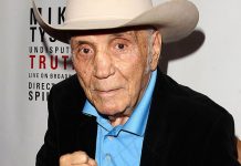 Púgil LaMotta, inmortalizado en el cine, muere a los 95 años
