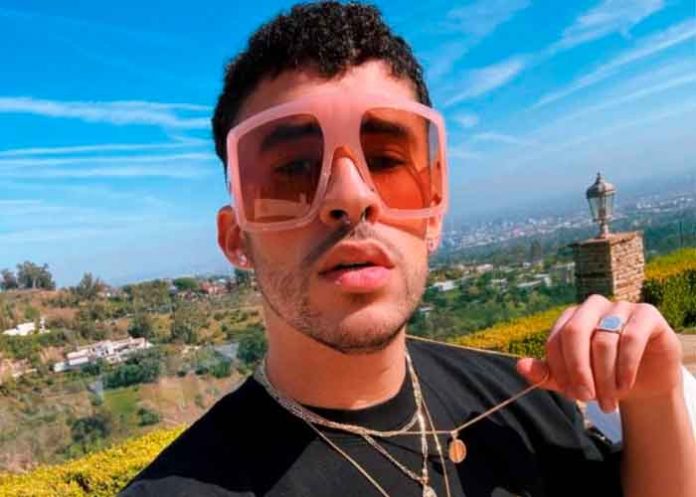 entretenimiento, bad bunny, regalo, kike hernandez, zapatos,