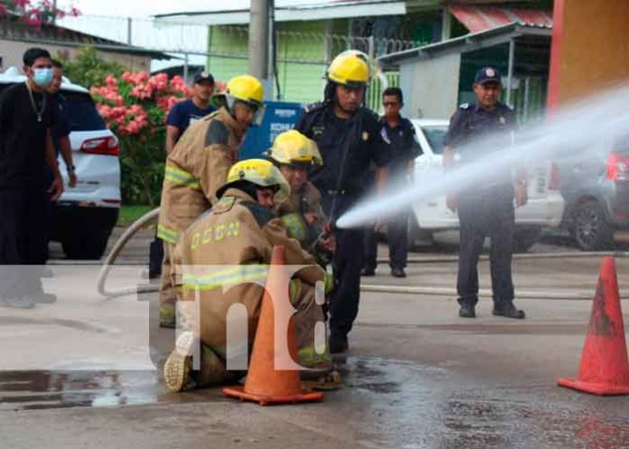 nicaragua, bomberos, caribe sur, capacitacion, mejor atencion,