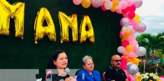 Nicaragua, Chinandega, actividades, Día de las Madres