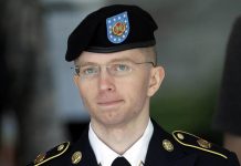 La nueva apariencia de la exanalista de inteligencia, Chelsea Manning