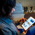 Apple evitará que curiosos miren la pantalla de tu iPhone 8