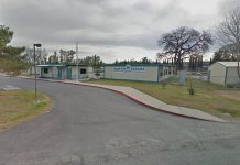 Tiroteo cerca de escuela en California deja cinco muertos