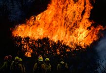 Incendios de California dejan 100.000 evacuados