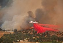 Ascienden a 13 los muertos por incendios en California