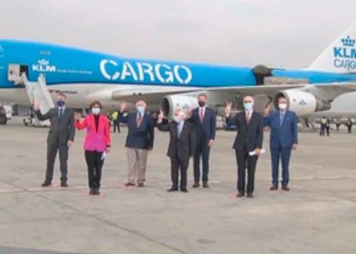 chile, primer lote, recibimiento, vacuna, cansino,