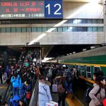 China marca récord de viajes en tren en temporada de Año Nuevo Lunar