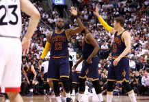 LeBron James asombra con su nivel en playoffs
