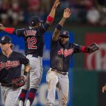 Con grand slam de Lindor, Indios barren a Rangers