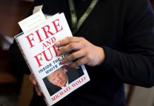 Trump dice que polémico libro sobre él está «lleno de mentiras»