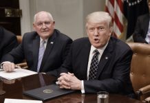 Trump ve «ridículo» bloqueo de un juez a su orden contra «ciudades santuario»