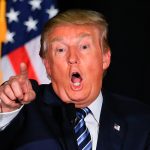 Trump denuncia que medios le tratan peor que a «ningún político en historia»