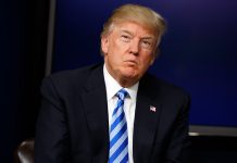 Trump llama a estadounidenses recordar Día de la Lealtad