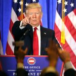 Donald Trump regaña a la prensa