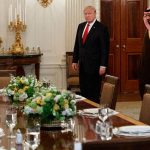 Trump se reúne con el segundo príncipe heredero saudí