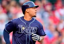 Rojos dan pacto de liga menor al jardinero Desmond Jennings