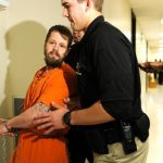 Abogados: Hombre acusado de comerse a su novia no es competente