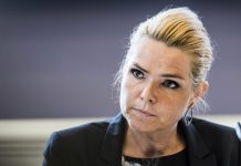 Ministra danesa desata polémica por viñeta de Mahoma con una bomba