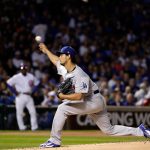 Dodgers, a un paso de barrer a los Cachorros campeones