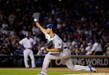 Dodgers, a un paso de barrer a los Cachorros campeones