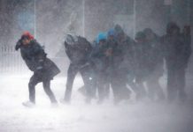 EEUU es castigado por gélidas temperaturas tras tormenta Stella