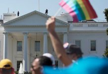 EEUU: Jueza permite a transexuales alistarse en el Ejército