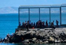 Oleada de 2.700 inmigrantes marroquíes entran a Ceuta, España espana, oleada, inmigrantes, marruecos, vigilancia policial, ceuta, autoridades,