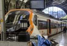 Choque de tren deja 56 heridos en Barcelona
